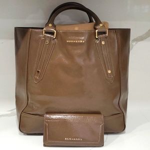 Authentic Burberry tote and wallet